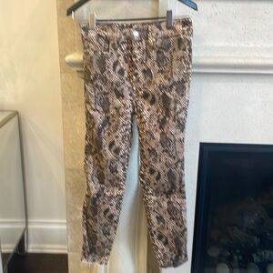 Free people Snakeskin stretch skinny jeans. Size 29. Never worn.